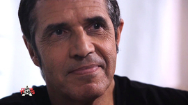Medium_a_contretemps_julien_clerc