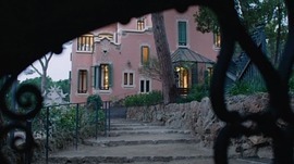 Medium_gaudi_house